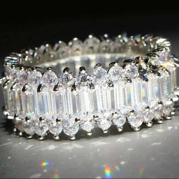 Sterling silver shiny ring - Picture 2 of 4